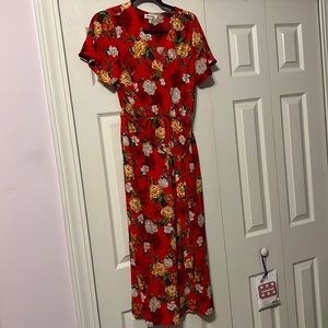 Adorable floral jumpsuit romper